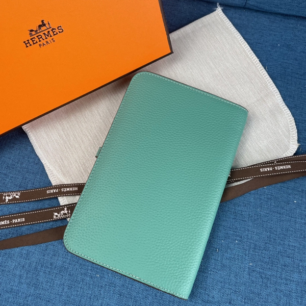 エルメス財布コピー側面デザイン